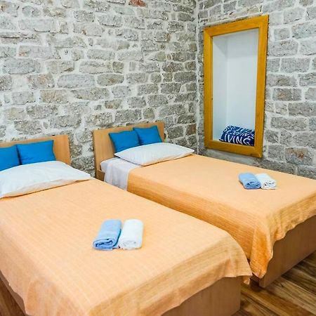 Studio Apartment In The Old City Of Šibenik Buitenkant foto