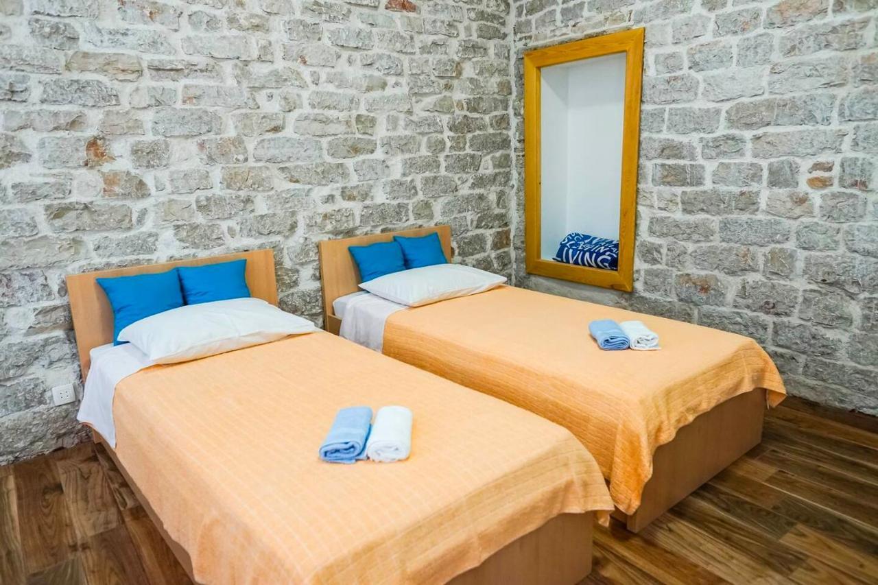 Studio Apartment In The Old City Of Šibenik Buitenkant foto